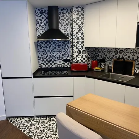 Apartment Fantastic Brand New In Location Just Few Steps From The Slope! Private Parking *
